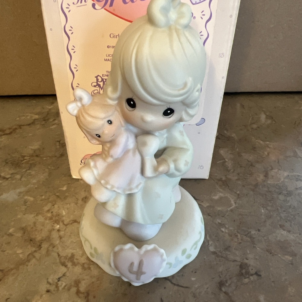 Precious Moments Growing in Grace age 4 Girl with Doll 136239 With Box
